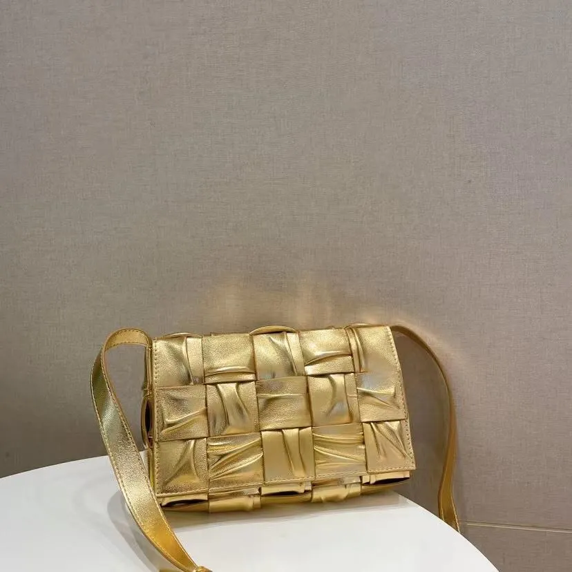 9625 (GENUINE LEATHER)
