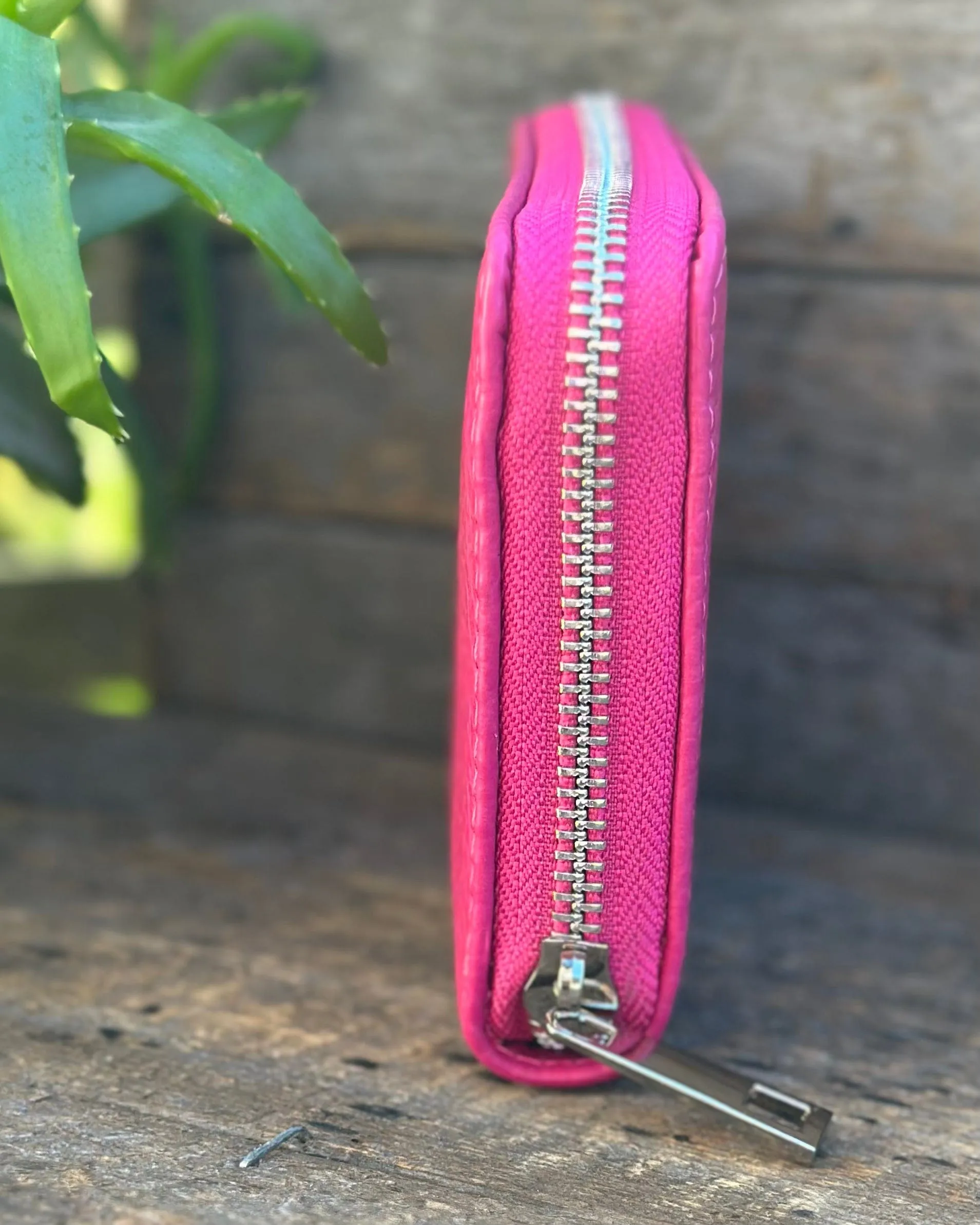 Leather Purse/Card Holder - Fuchsia
