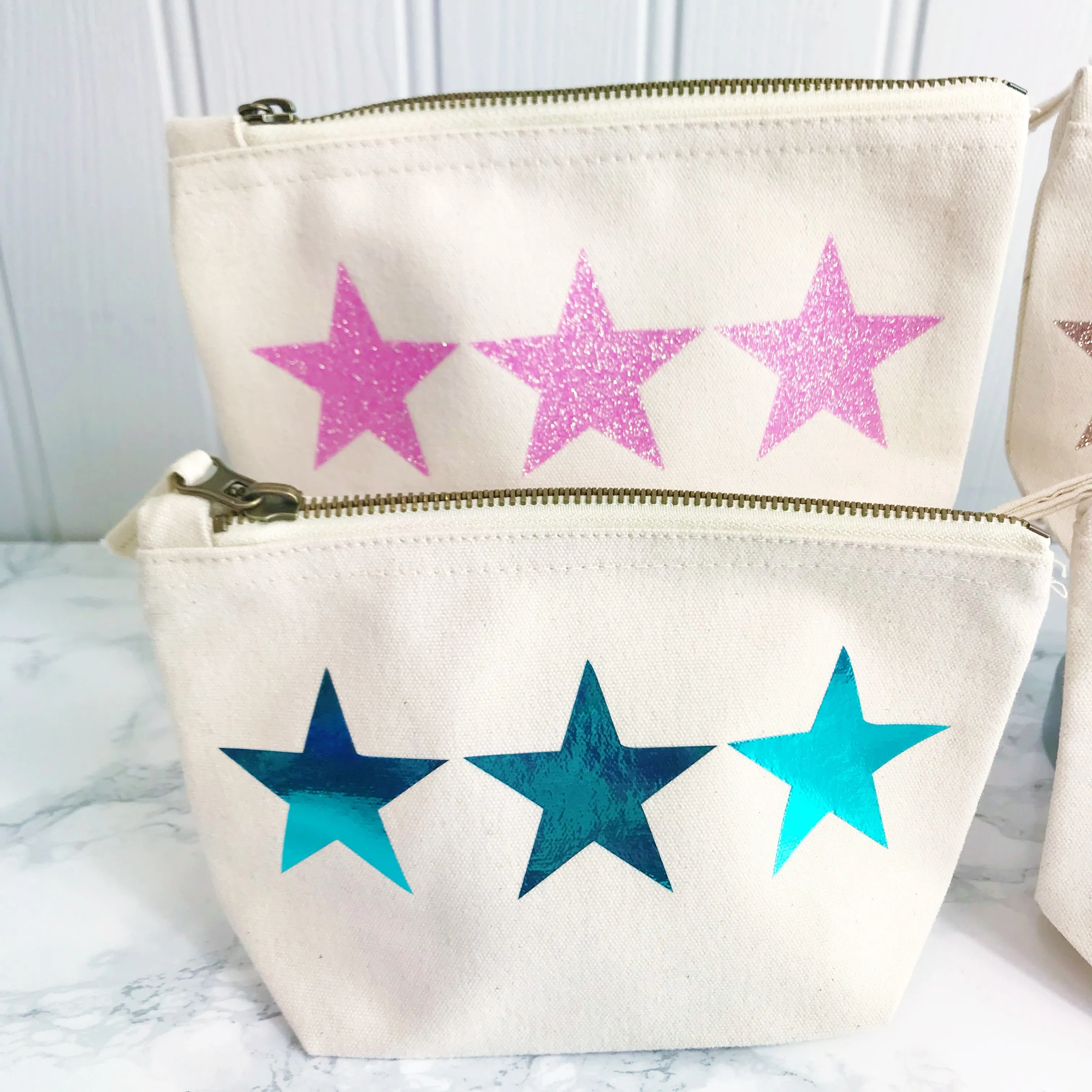 Sparkle Star Make Up Toiletries Bag - Perfect Gift for Girls Mums &  Friends
